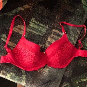Change lingerie red bra NWOT